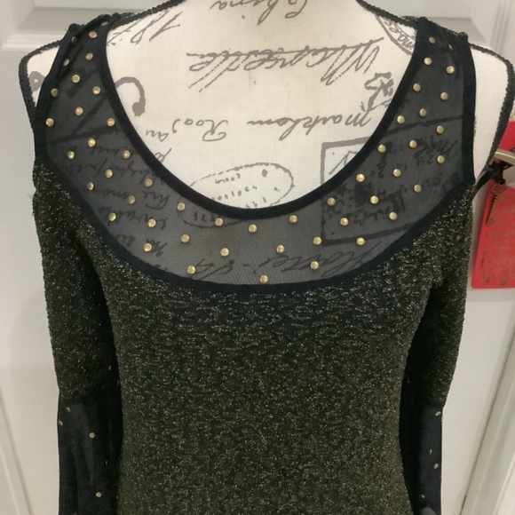 La Vanya, women’s black and gold metallic top, size M - Picture 4 of 6